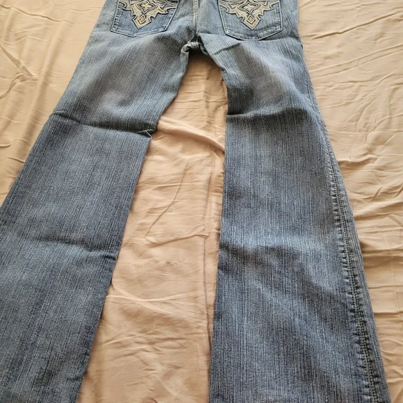 JEANS - Picture 3 of 6